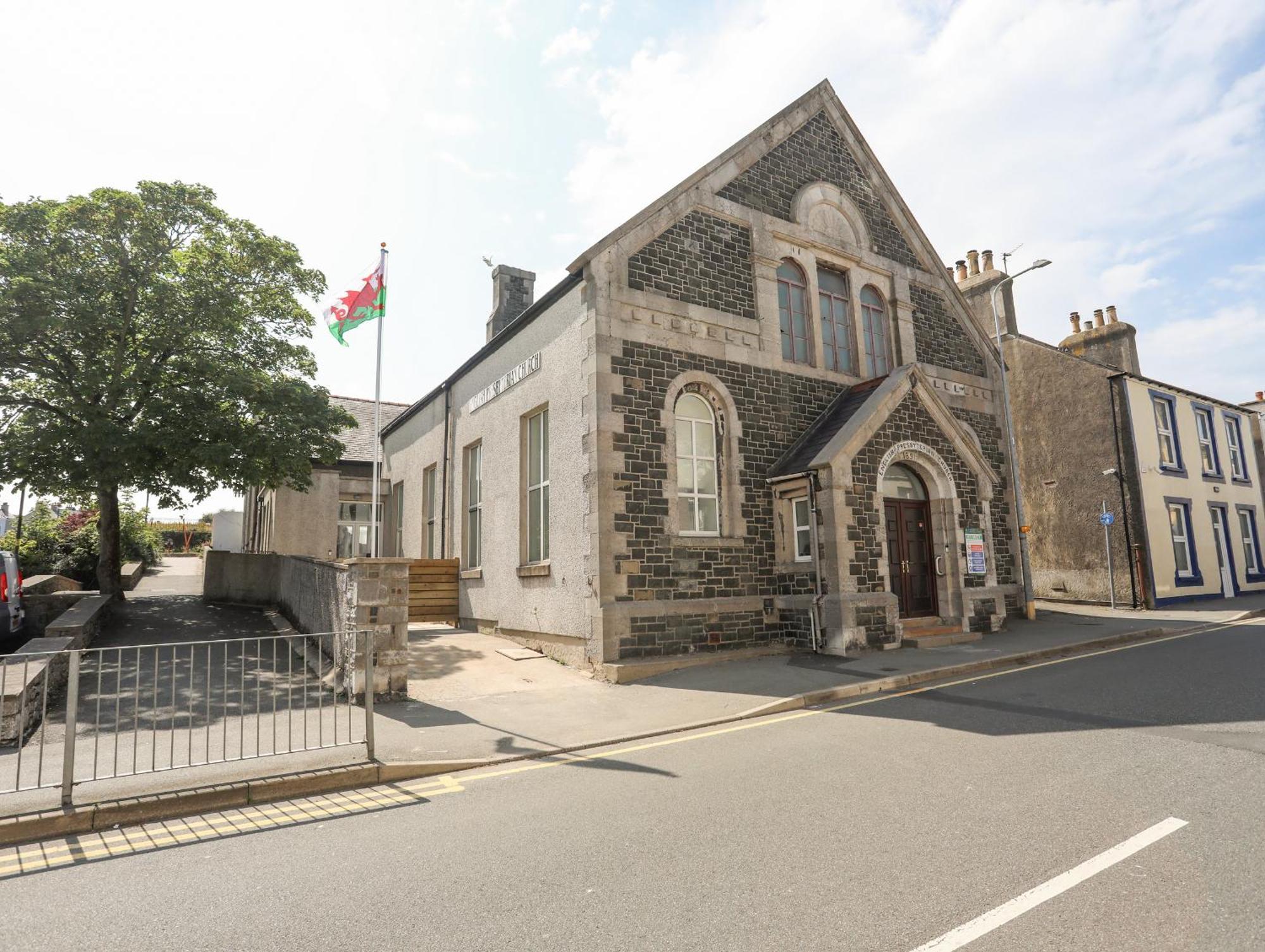 The Church Holyhead Exterior foto